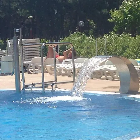 Lovely 1 Bedroom Apartment In Sunny Beach 아파트